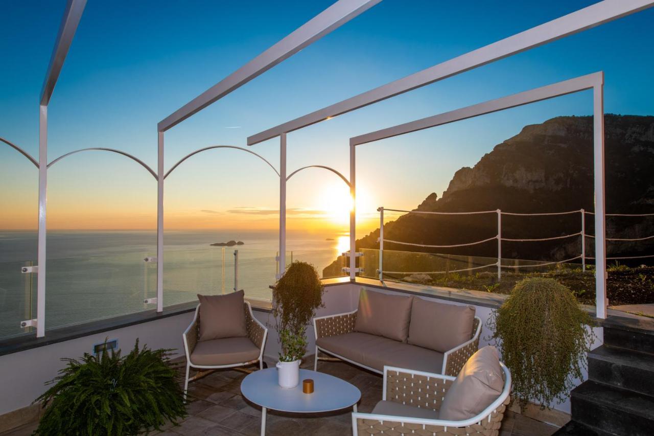 Villa La Tagliata Spectacular Jacuzzi Tub Amazing View And Private Parking Garage Positano Exteriör bild
