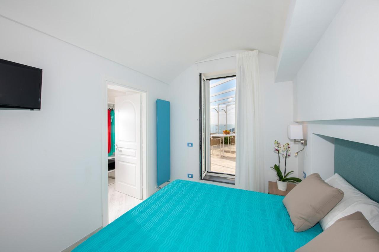 Villa La Tagliata Spectacular Jacuzzi Tub Amazing View And Private Parking Garage Positano Exteriör bild