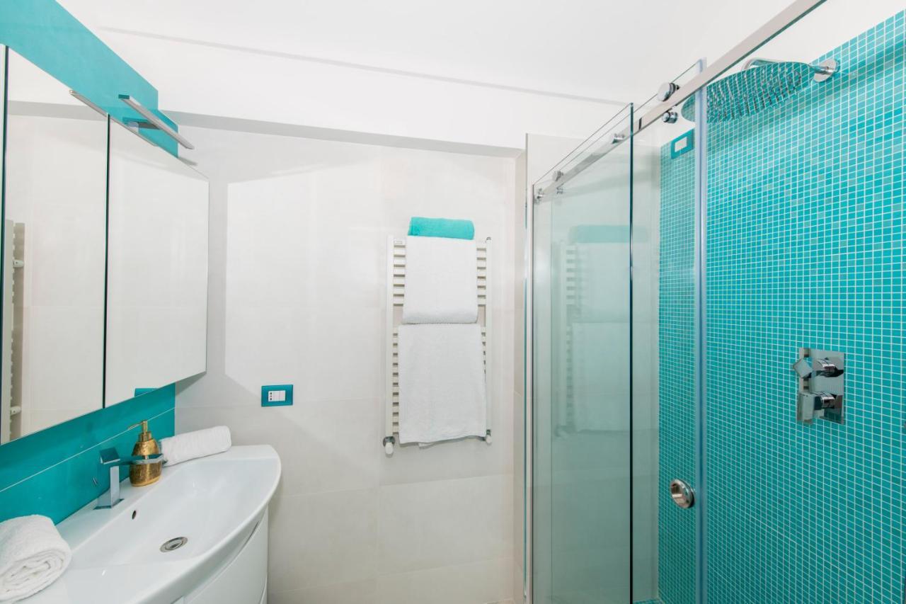 Villa La Tagliata Spectacular Jacuzzi Tub Amazing View And Private Parking Garage Positano Exteriör bild